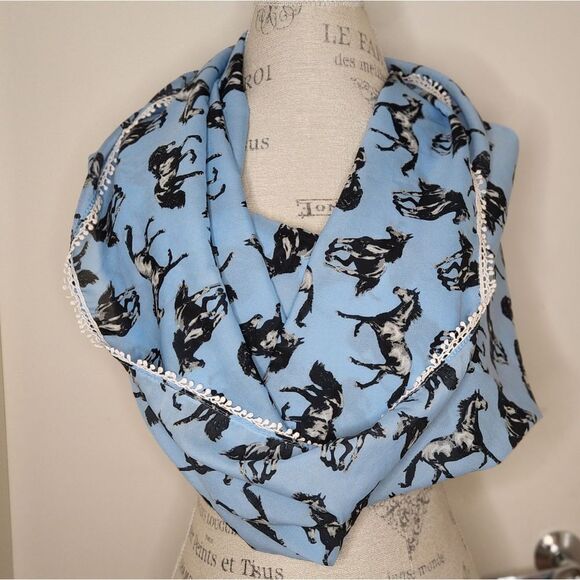 Equestrian Crochet Pompom Scarf - Picture 2 of 4